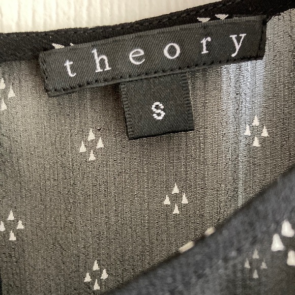 Theory  NWOT silk chiffon sleeveless blouse. Size S. - Picture 5 of 7